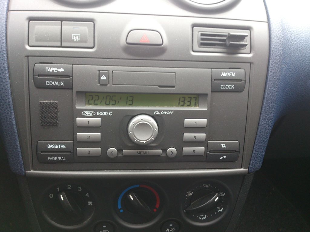 Autoradio.jpg